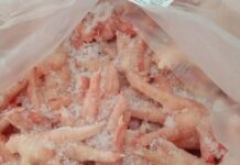 Из Челябинска в Китай отправили 60 тонн куриных лапок